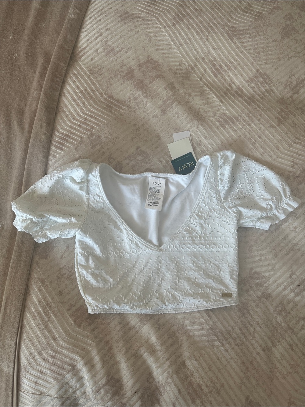 Roxy White Eyelet Puff-Sleeve V-Neck Crop Top